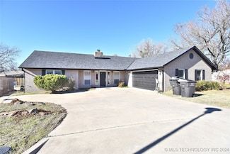 1949 Windstone Ct, Bartlesville, OK 74006