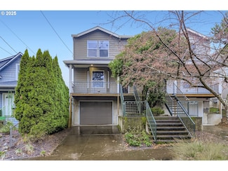 1928 SE Sherrett St, Portland, OR 97202