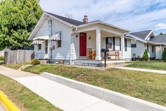 521 Stadium Dr, Fort Wayne, IN 46805