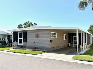 1071 Donegan Rd Unit 819, Largo, FL 33771