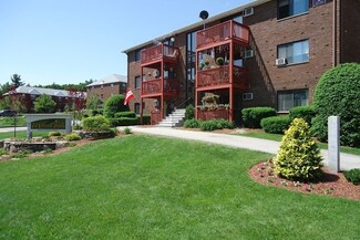 95 Powers St Unit 99, Milford, NH 03055