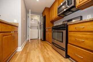 555 Page St Unit 201, Stoughton, MA 02072