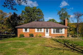 109 Eakin Dr, Beaver, PA 15009