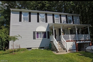 119 Dartmouth Trail, Hopatcong, NJ 07843