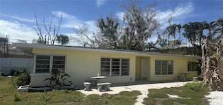 1138 Sun N Sea Dr, Sarasota, FL 34242