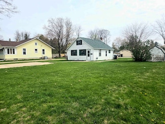 2233 Adel St, Janesville, WI 53546