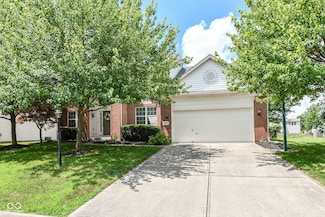 11820 Stepping Stone Dr, Fishers, IN 46037