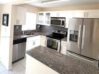 8901 Sunrise Lakes Blvd Unit 204, Sunrise, FL 33322