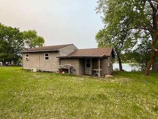 114 Lakota Island, Big Stone City, SD 57216
