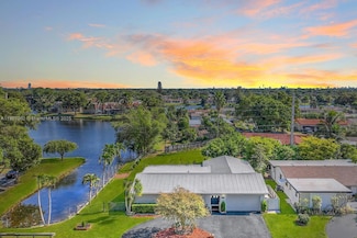 1245 NW 92nd Ave, Pembroke Pines, FL 33024