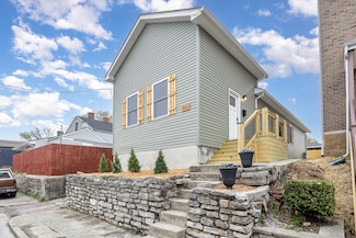 711 Roberts St, Newport, KY 41071