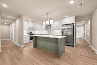 1101 SE E St, Bentonville, AR 72712