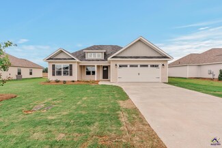 121 Magnum Way, Perry, GA 31069