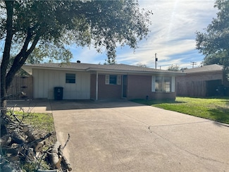 403 Olive St, Bryan, TX 77801