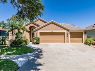 7532 Regents Garden Way, Apollo Beach, FL 33572