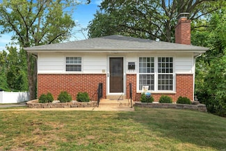 315 Lithia Ave, Saint Louis, MO 63119