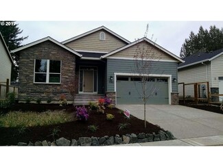 7763 SW Chestnut St, Portland, OR 97223