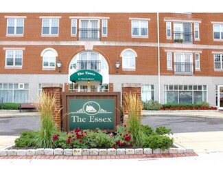 11 Church St Unit 704, Salem, MA 01970
