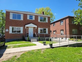3037 N Hegry Cir, Cincinnati, OH 45238