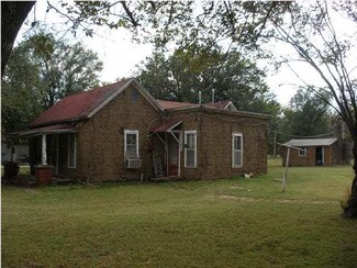 215 S Wichita St, South Haven, KS 67140