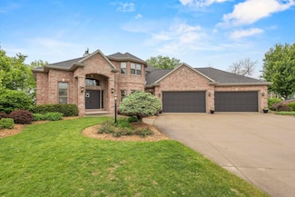 N7897 Edgewater Ct, Sherwood, WI 54169