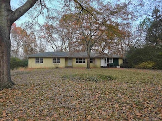 1516 9th St W, Red Bay, AL 35582