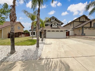 3417 Apple Blossom Ln, Lake Elsinore, CA 92530