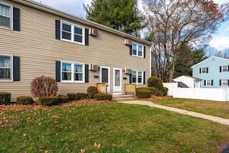 41 South St Unit 11, Easthampton, MA 01027