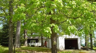1001 Lake Rd, Youngstown, NY 14174