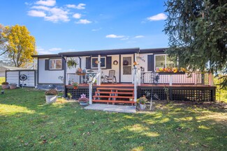 50155 29 1 2 St, Paw Paw, MI 49079