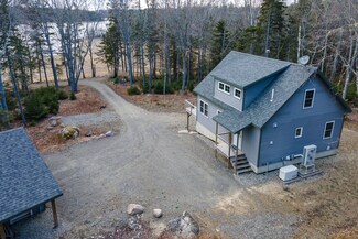164 Oceanville Rd, Stonington, ME 04681