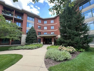 855 E 22nd St Unit 206, Lombard, IL 60148