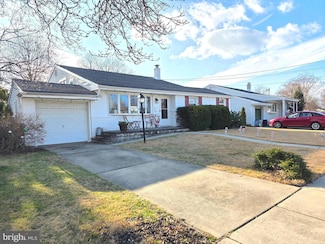 154 Sunnyside Ln, Bellmawr, NJ 08031