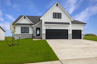335 NW Ashley Ave, Waukee, IA 50263