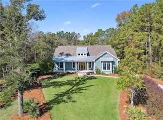 191 Maiden Creek Dr, Waverly, GA 31565