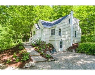 135 Conway Rd, Whately, MA 01093