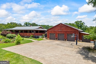 2296 Athens Rd, Royston, GA 30662