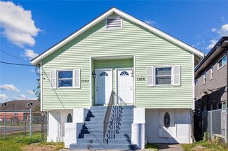 1300 Mehle St, Arabi, LA 70032