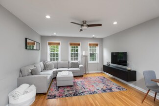 456 9th St Unit 30, Hoboken, NJ 07030