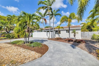 1517 NE 27th St, Wilton Manors, FL 33334
