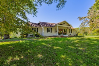 731 Maynard Ln, Columbia, TN 38401