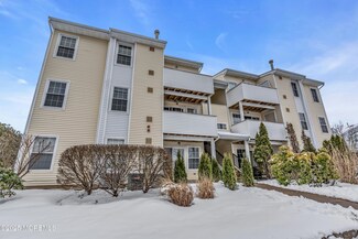 24 Basset Ct, Tinton Falls, NJ 07753