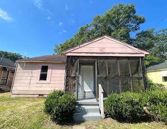 2716 Garden Dr, Columbus, GA 31903