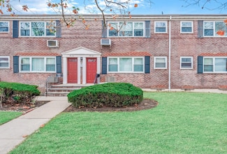 15062 Melbourne Ave Unit 261B, Flushing, NY 11367