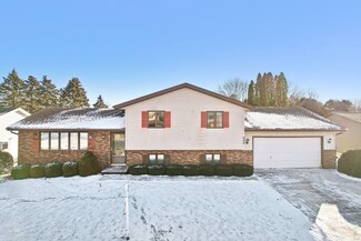 808 Presidio Dr, Waunakee, WI 53597