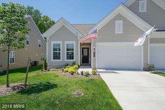 163 Long Point Dr, Fredericksburg, VA 22406