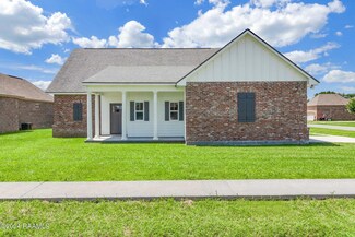 115 Thomas Oak Ln, Church Point, LA 70525