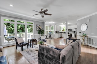 12 Gatesway Ct, Durham, NC 27707