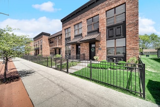 350 N Indiana Ave, Crown Point, IN 46307