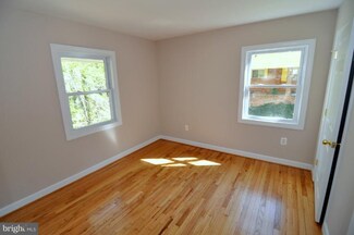 7008 Catlett St, Springfield, VA 22151